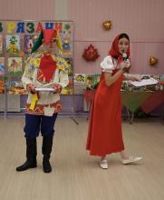 А у нас в Рязани грибы с глазами, их едят, а они глядят