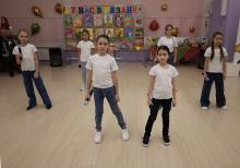 А у нас в Рязани грибы с глазами, их едят, а они глядят