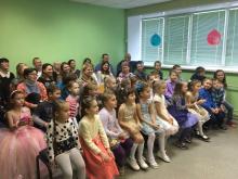 Праздник-посвящение в художники «Клякса в гостях у ребят»